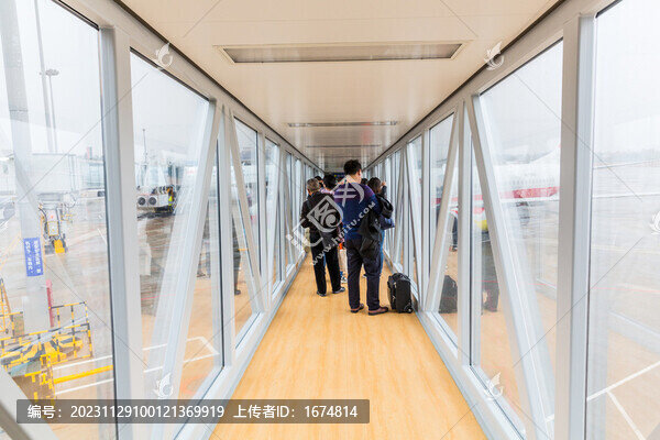 登機廊橋