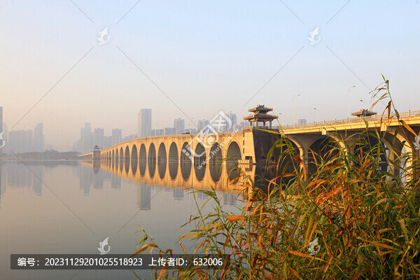 武漢墨水湖大橋