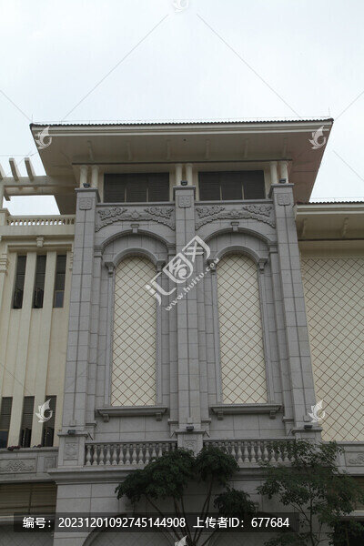 高樓大廈墻面裝飾城市風(fēng)景攝影