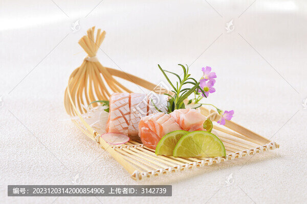 三文魚魚腩刺身
