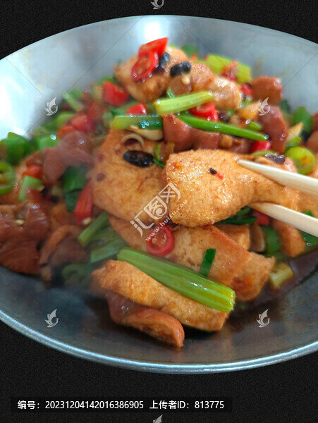 干鍋豆腐肥腸