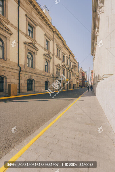 上海萬國(guó)建筑博覽群間的道路街景