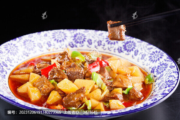 土豆燒牛肉