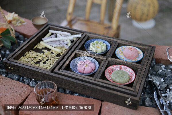茶點(diǎn)心