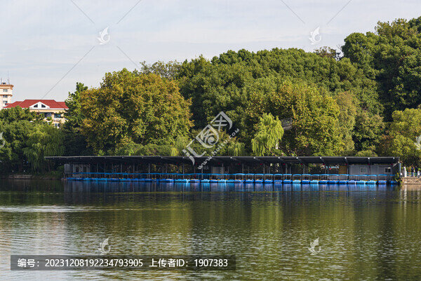 公園游船碼頭