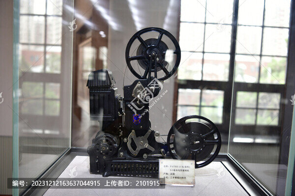 老式電影放映機