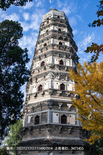 虎丘塔