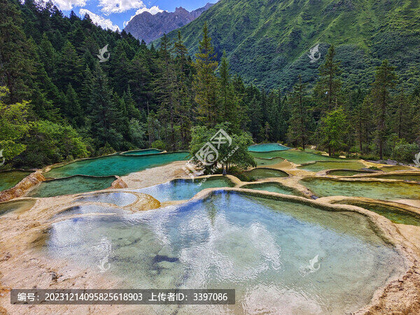 山谷鈣化池
