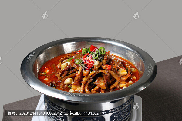 鍋仔牛雜