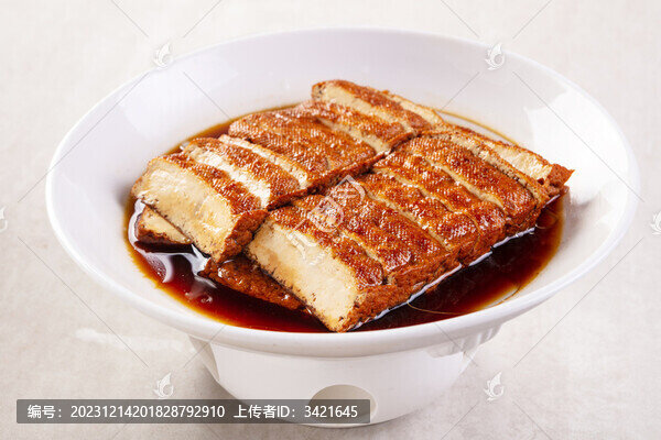 鹵豆腐