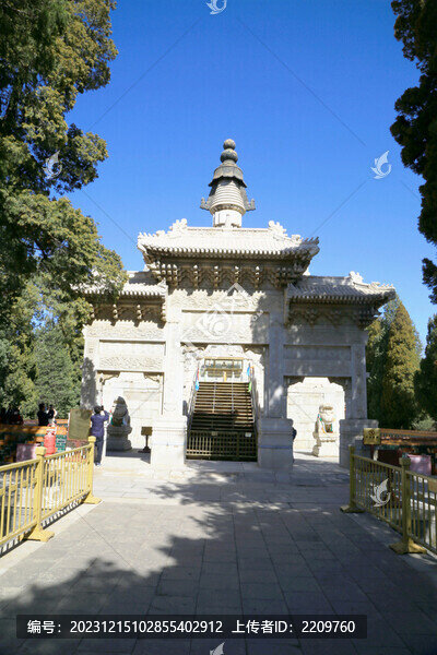 六世班禪塔