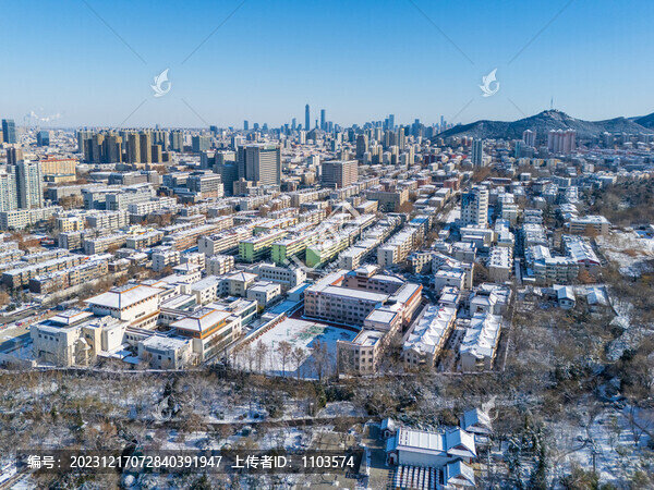 濟(jì)南千佛山雪景