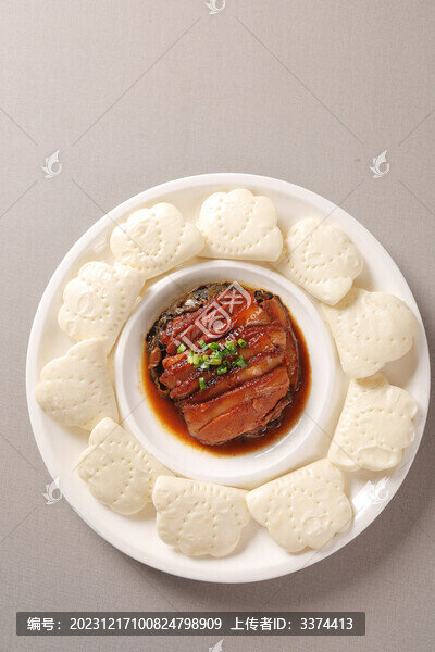 梅菜扣肉帶餅