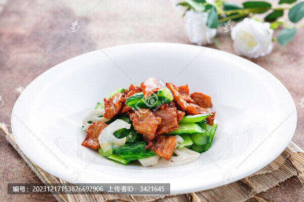 青瓜蓮藕炒爽肉