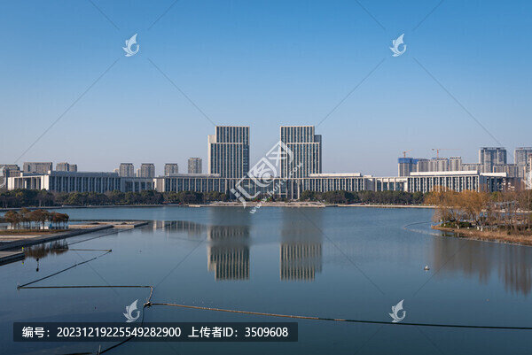 無錫尚賢湖畔的市政府大樓
