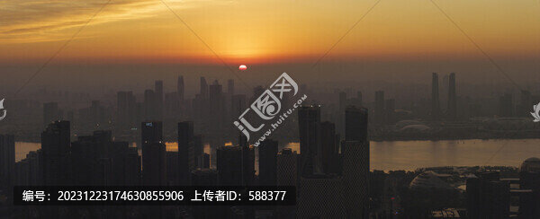 杭州錢(qián)江新城市民中心晨曦