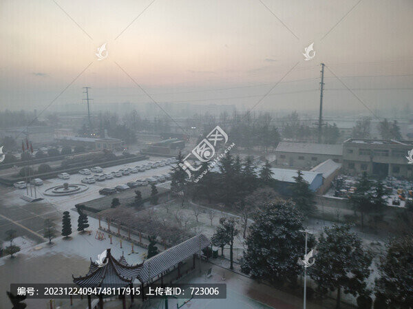 廠區(qū)雪景