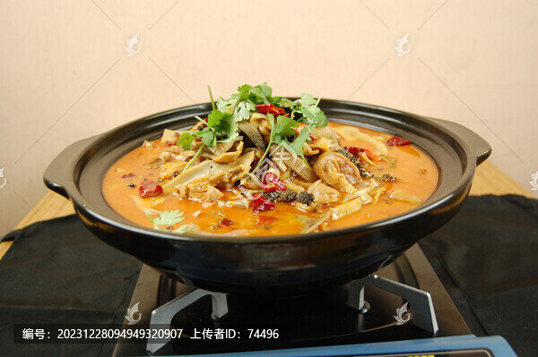 砂鍋牛雜煲