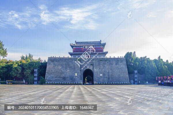 山海關(guān)天下第一關(guān)的鎮(zhèn)東門