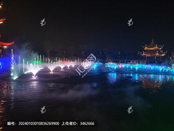 夜晚的音樂噴泉燈光秀