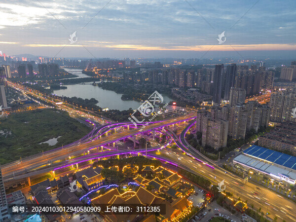 長(zhǎng)沙萬(wàn)家麗路快速路立交橋