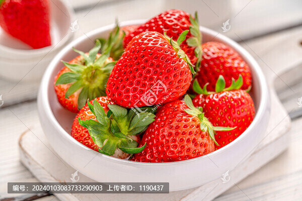 草莓