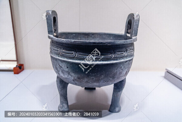 中國(guó)天津博物館的西周太師鼎