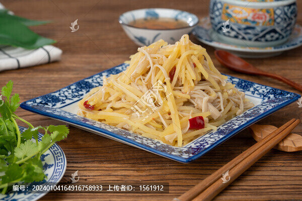 金針菇炒土豆絲