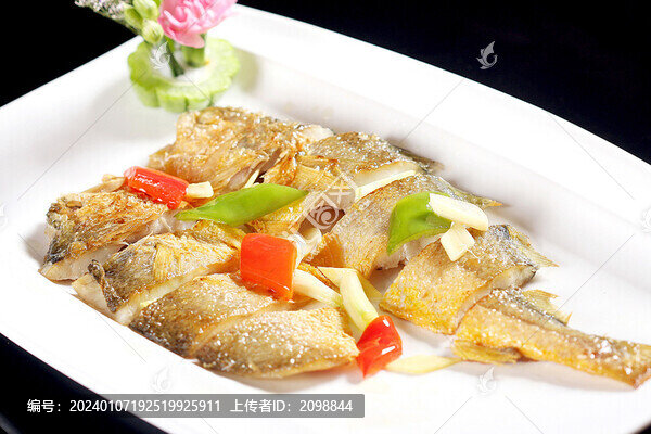 煎黃魚