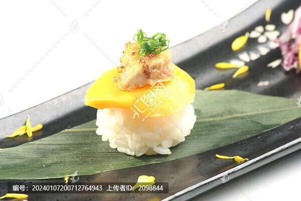 香芒鵝肝壽司