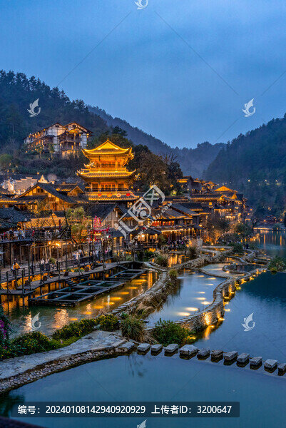 貴州遵義烏江寨夜景