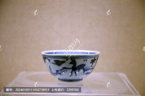 青花山水鹿紋碗