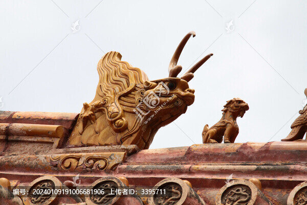 宮殿屋脊神獸