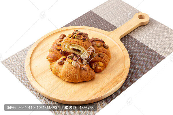 開心果可頌面包