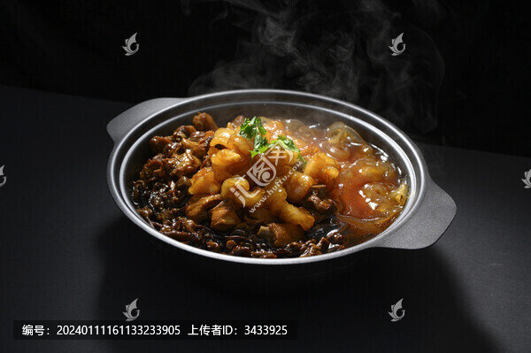 花膠雞肉蘑菇煲