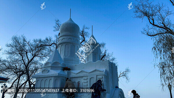 哈爾濱建造雪雕