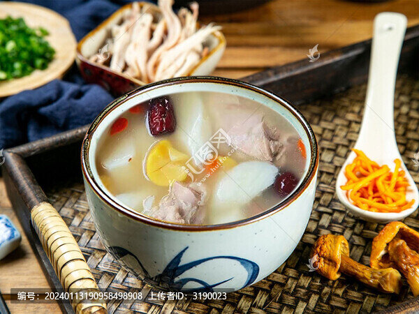 山藥板栗雞湯