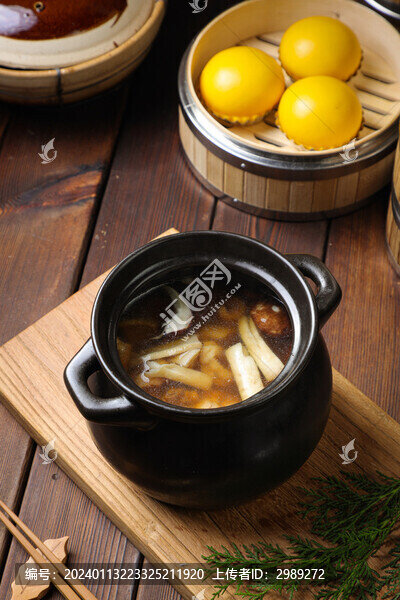 小雞蘑菇湯