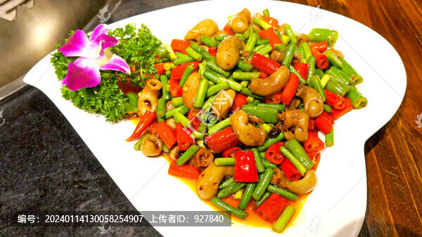 蒜苗爆炒腸大腸