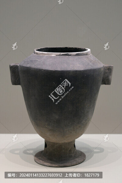 陶尊