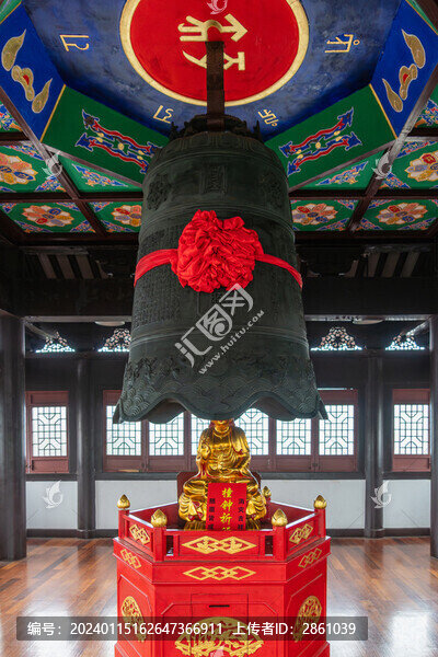 撞鐘祈福