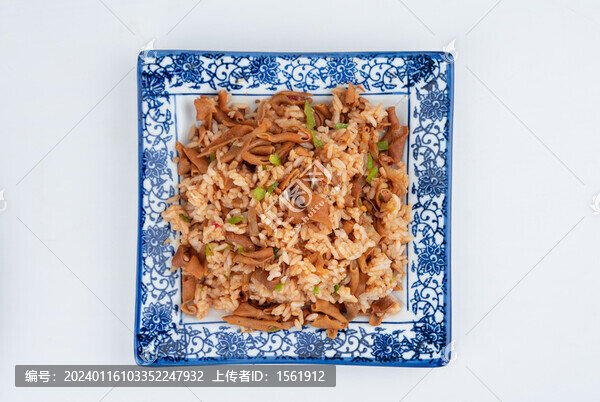 鐵板鴨腸炒飯