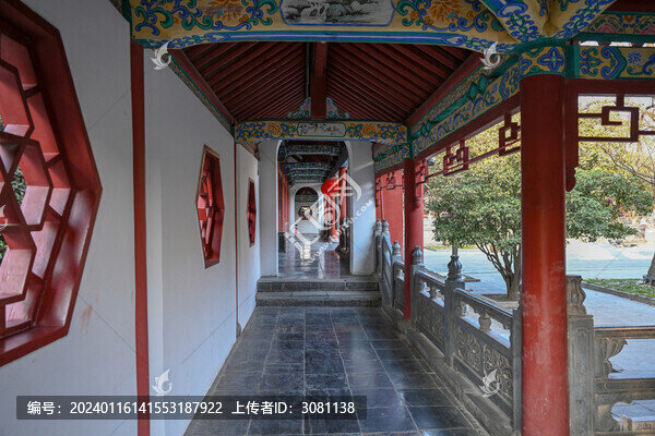 中國開封包公祠包公湖景區(qū)建筑