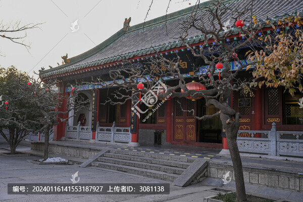 中國(guó)開(kāi)封包公祠包公湖景區(qū)建筑