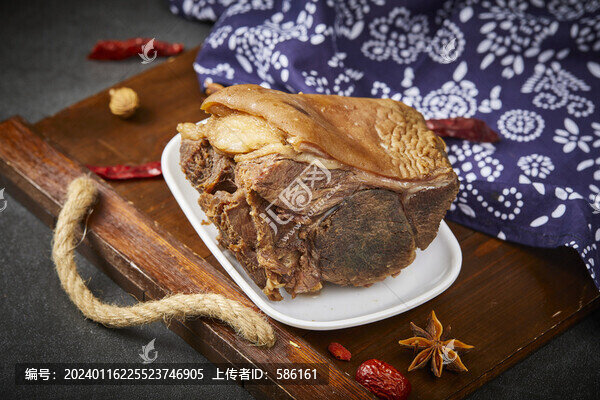 鹵肉