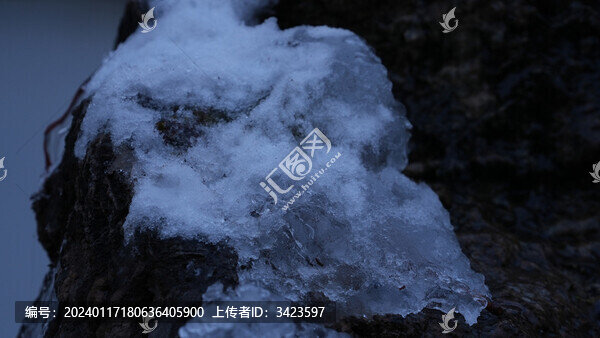 冰雪融化