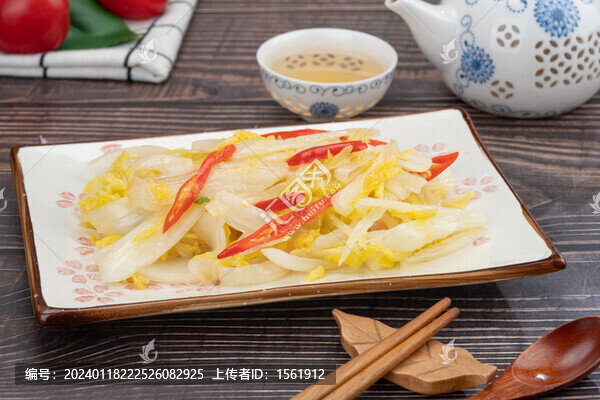 小米椒炒娃娃菜