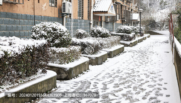 小區(qū)雪景
