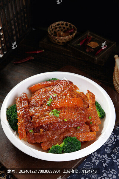 五香大紅扣肉