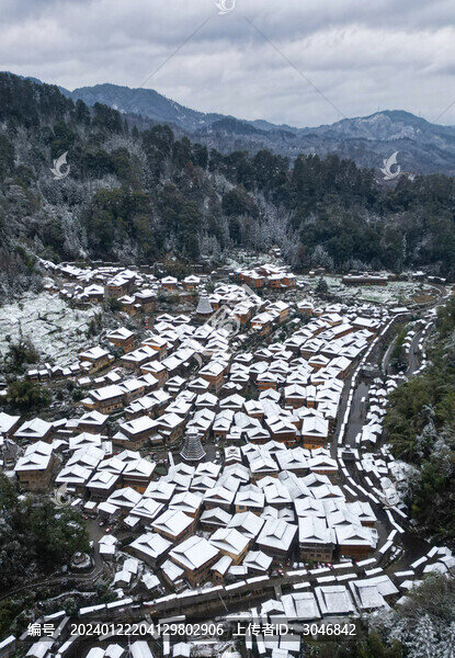 貴州鄉(xiāng)村雪景